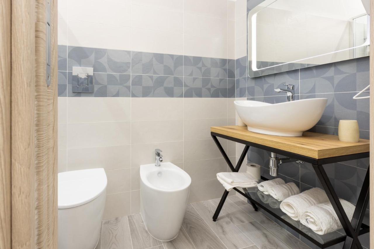 Deledda Home Cagliari Dış mekan fotoğraf