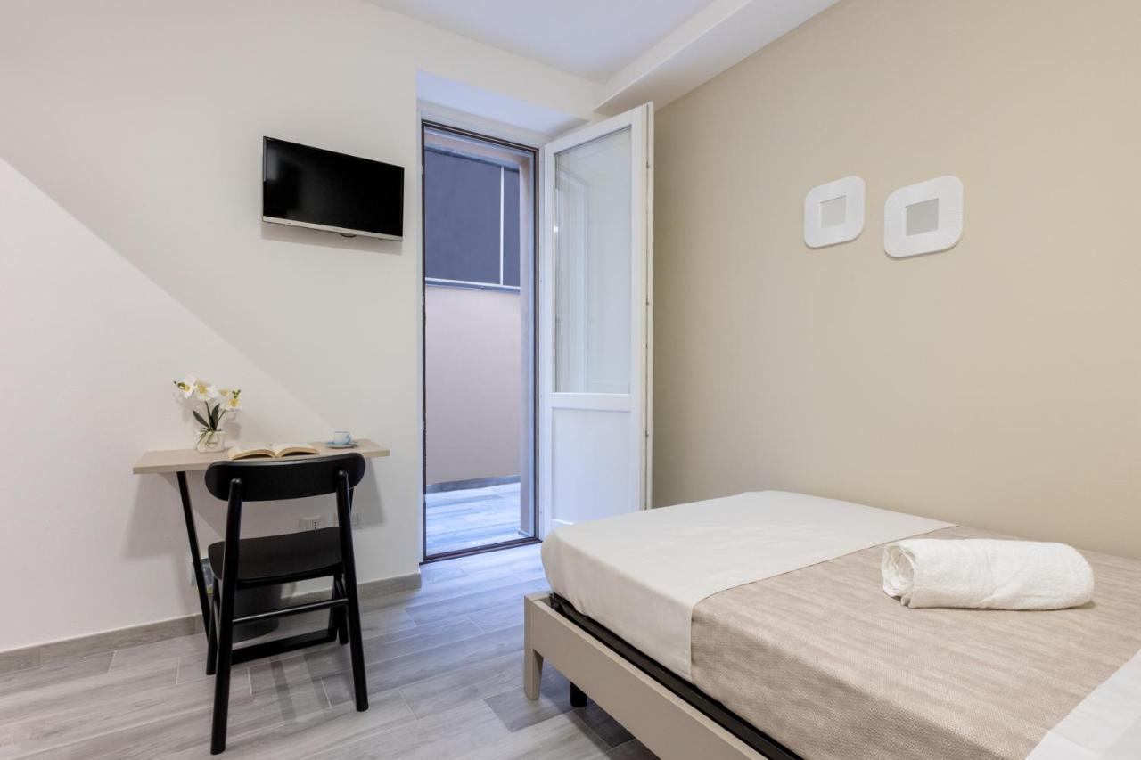 Deledda Home Cagliari Dış mekan fotoğraf