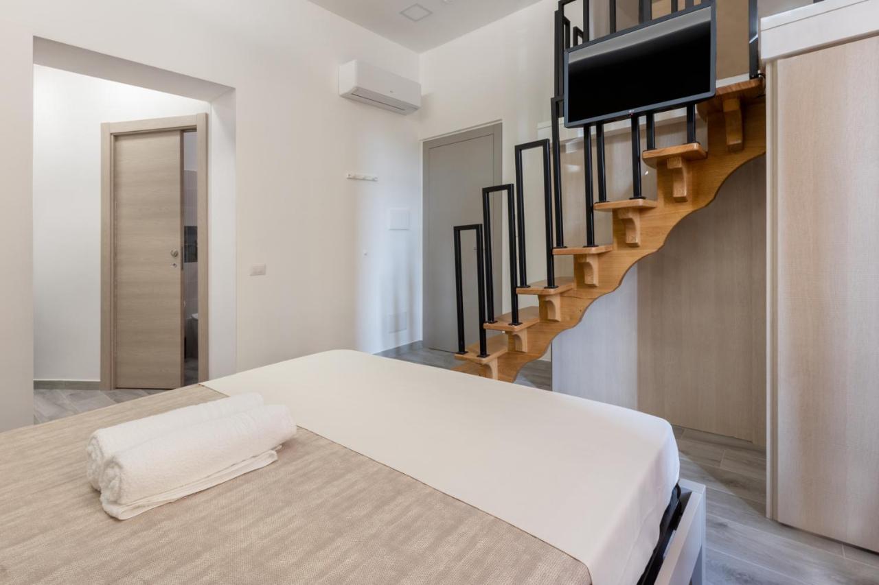 Deledda Home Cagliari Dış mekan fotoğraf